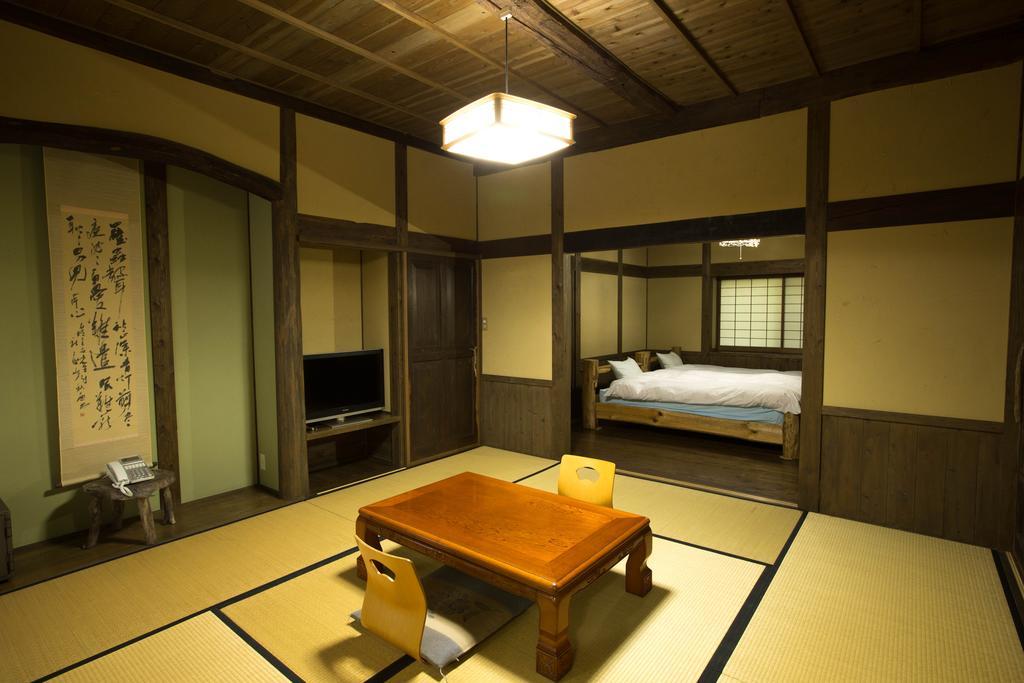 ホテル 扇温泉おおぎ荘 南小国町 エクステリア 写真